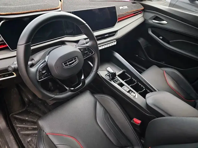Geely Binrui — Фото автомобиля 5