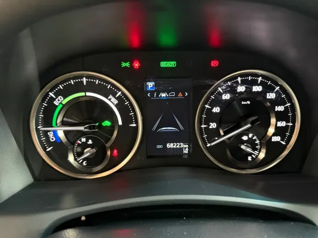 Lexus LM — Фото автомобиля 9