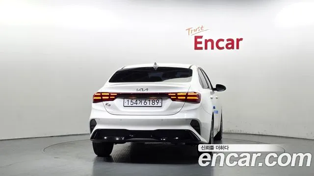 Kia K3 Новый K3 2 поколение — Фото автомобиля 3
