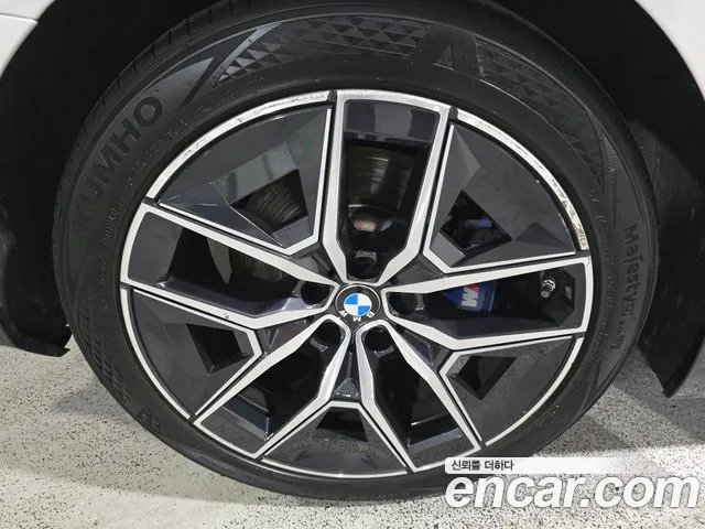 BMW 5 Series G60 — Фото автомобиля 5