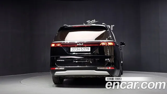 Kia Carnival 4th Gen — Фото автомобиля 4