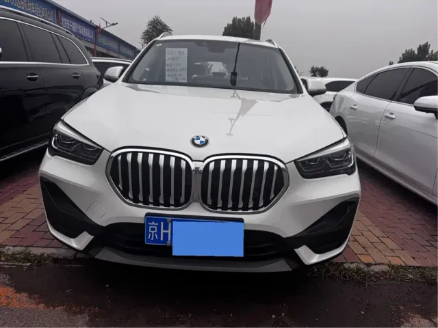 BMW X1 — Фото автомобиля 2