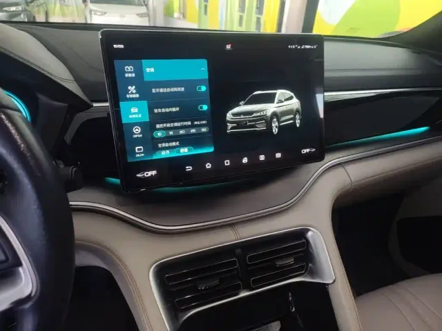 BYD Song PLUS — Фото автомобиля 12