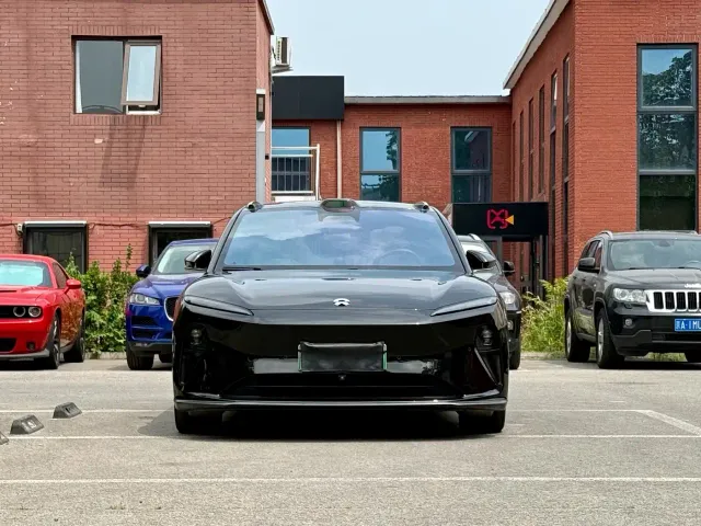 Nio ET5 Touring — Фото автомобиля 2