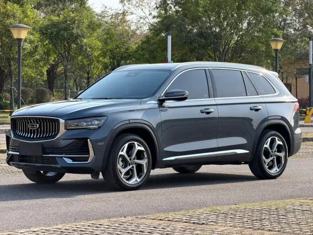 Фотография автомобиля — Geely Xingyue L