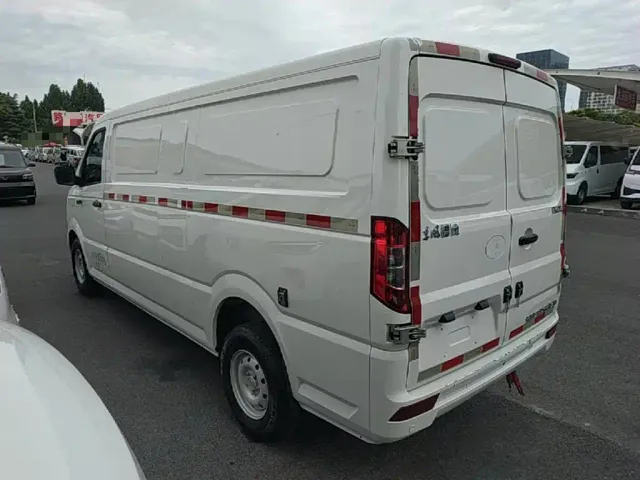 Dongfeng Yufeng EM27 — Фото автомобиля 22