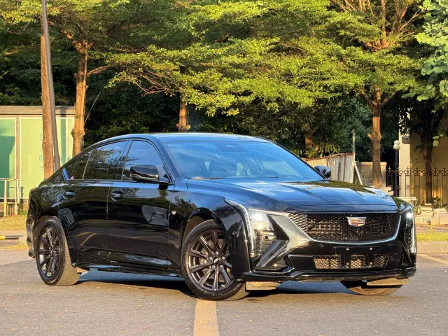 Cadillac CT5 — Фото автомобиля 2