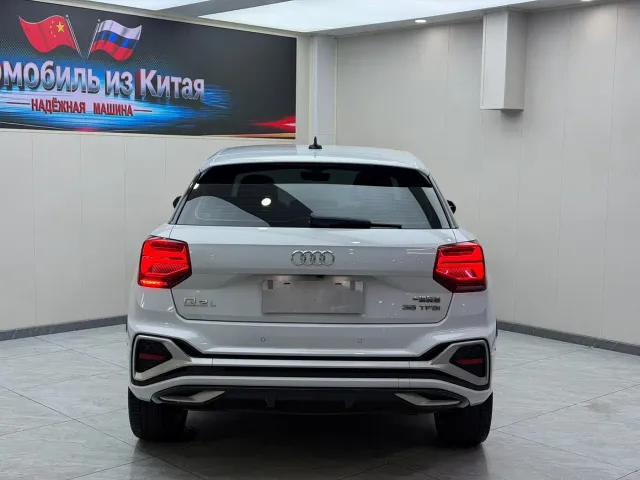 Audi Q2L — Фото автомобиля 5