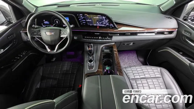 Cadillac Escalade Generation 5 — Фото автомобиля 7