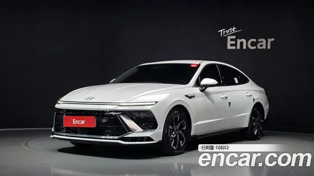 Фотография автомобиля — Hyundai Sonata DN8