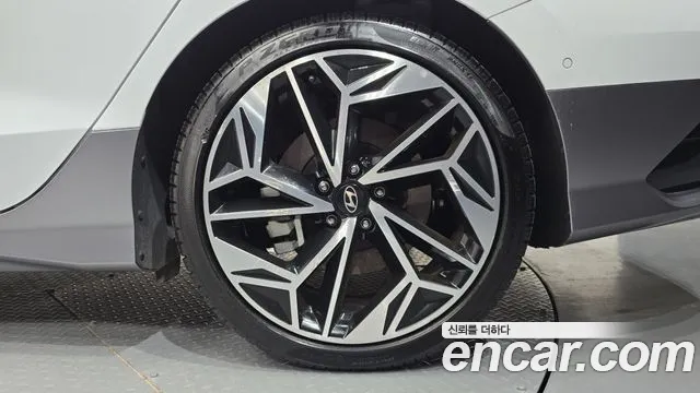 Hyundai Ioniq 6 — Фото автомобиля 6