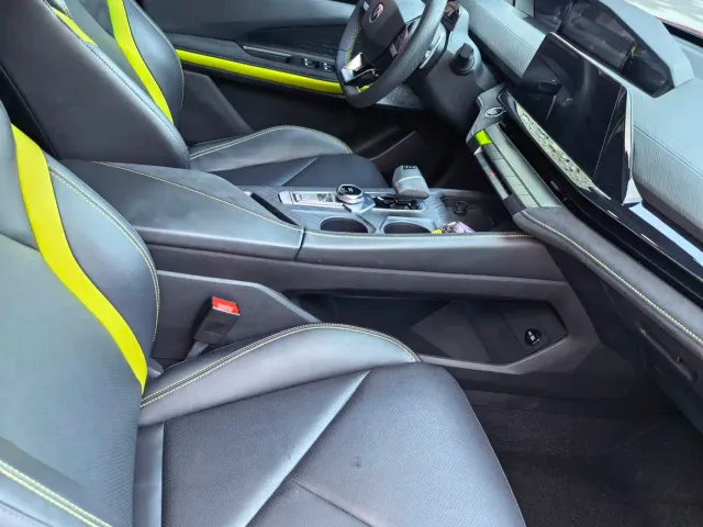 Changan Changan UNI-V 2022 1.5T Sport Edition — Фото автомобиля 4