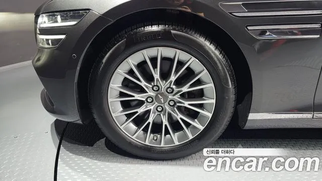 Genesis G80 RG3 — Фото автомобиля 5