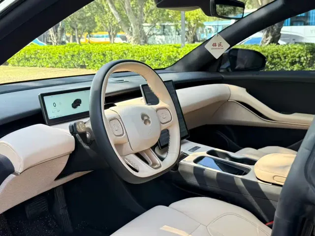 Nio ET5 — Фото автомобиля 7