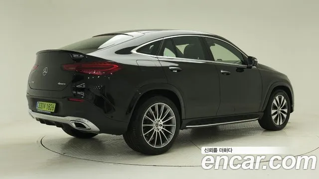 Mercedes-Benz GLE-Class — Фото автомобиля 2