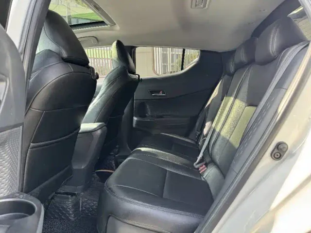 Toyota IZOA — Фото автомобиля 10