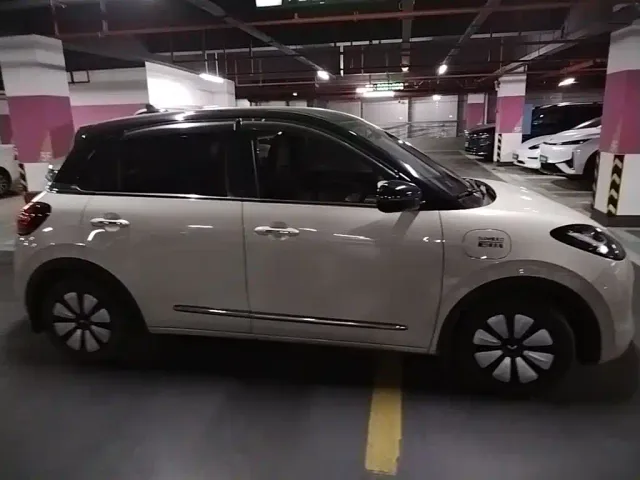 Wuling Bingo — Фото автомобиля 26