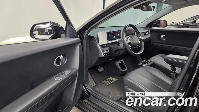 Hyundai Ioniq 5 — Фото автомобиля 15