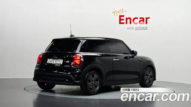 MINI Cooper — Фото автомобиля 2