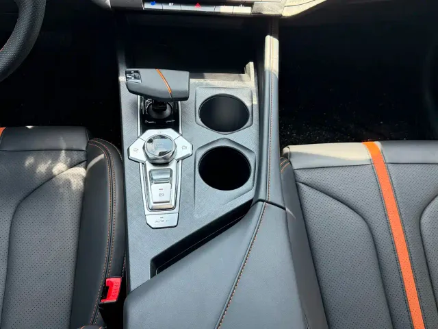 Changan Changan UNI-V 2024 1.5T Deluxe — Фото автомобиля 20