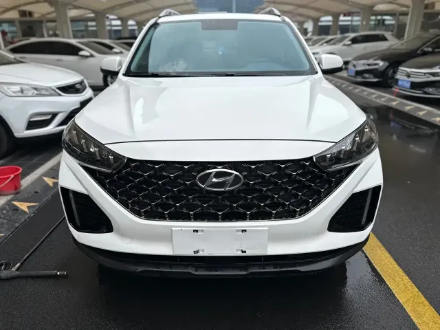 Hyundai ix35 — Фото автомобиля 2