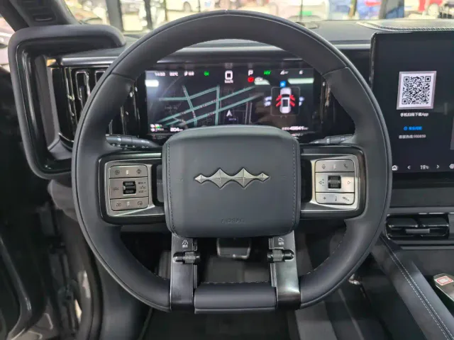 BYD FangChengBao Leopard 5 — Фото автомобиля 8