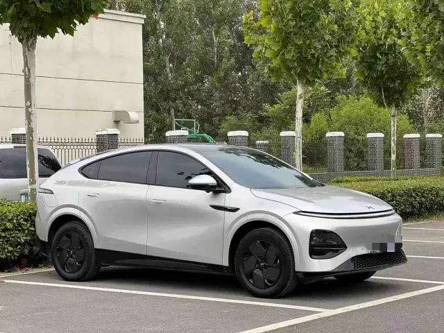Xpeng G6 — Фото автомобиля 3