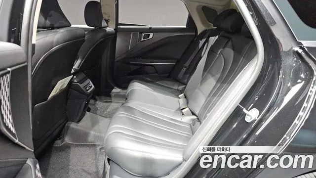 Kia K8 Noblesse — Фото автомобиля 20