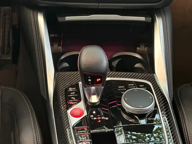 BMW M4 — Фото автомобиля 21