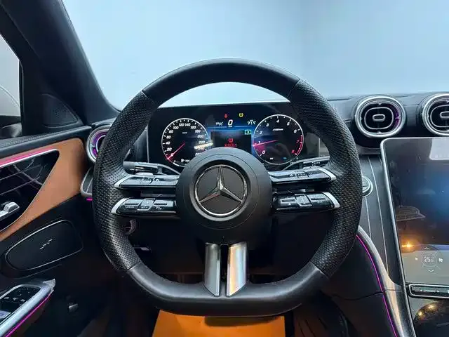 Mercedes-Benz C-Class — Фото автомобиля 8