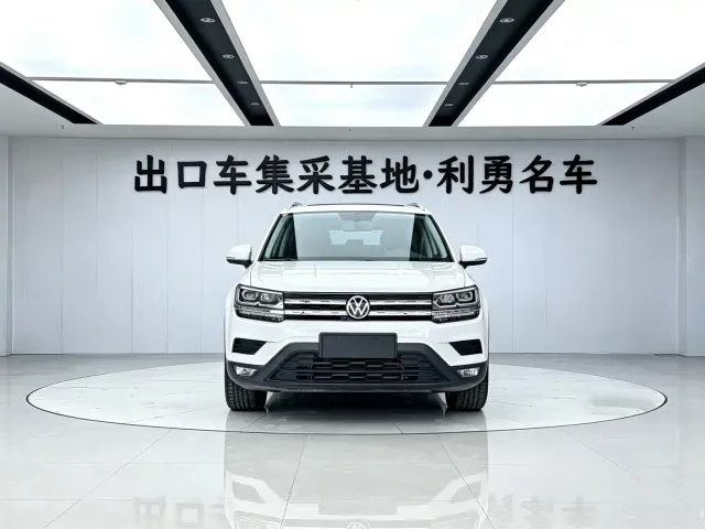 Volkswagen Tharu — Фото автомобиля 2