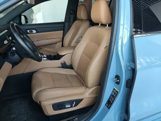 Li Auto ONE — Фото автомобиля 14