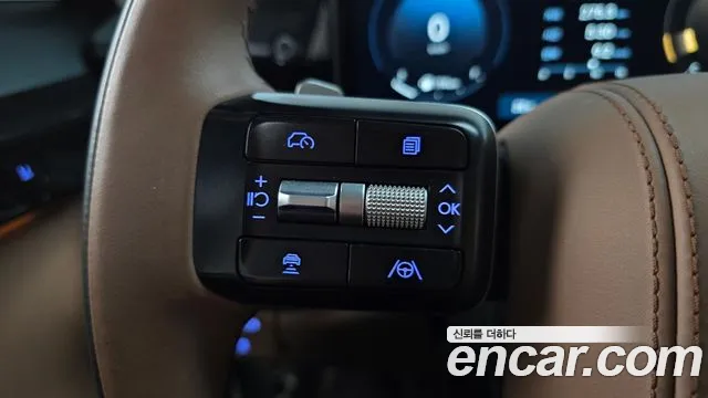 Hyundai Grandeur Grandeur (GN7) 3.5 Бензин 2WD — Фото автомобиля 15