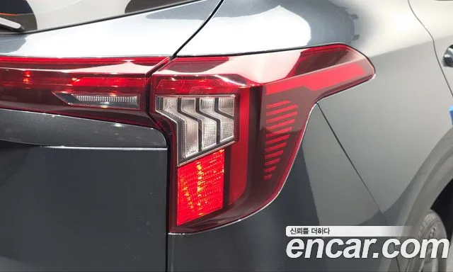 Kia Seltos — Фото автомобиля 8