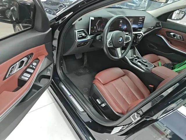 BMW 3 Series — Фото автомобиля 15
