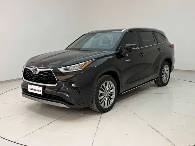 Toyota Highlander — Фото автомобиля 20
