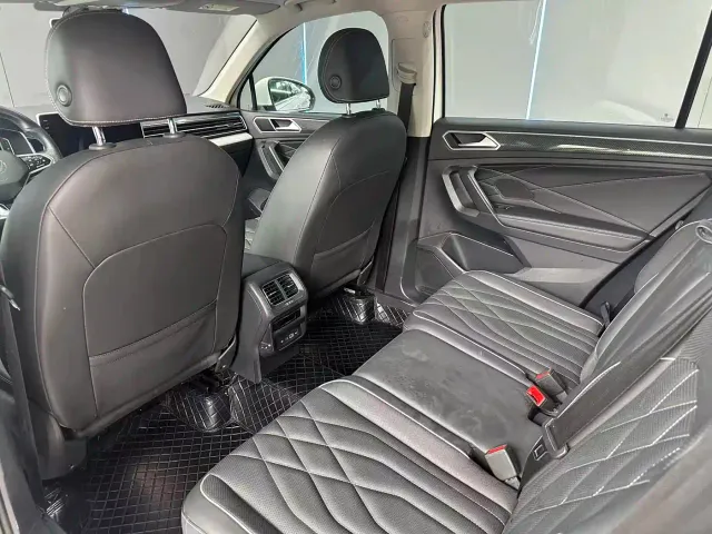 Volkswagen Tiguan L — Фото автомобиля 10