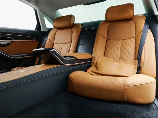 Audi A8 — Фото автомобиля 12