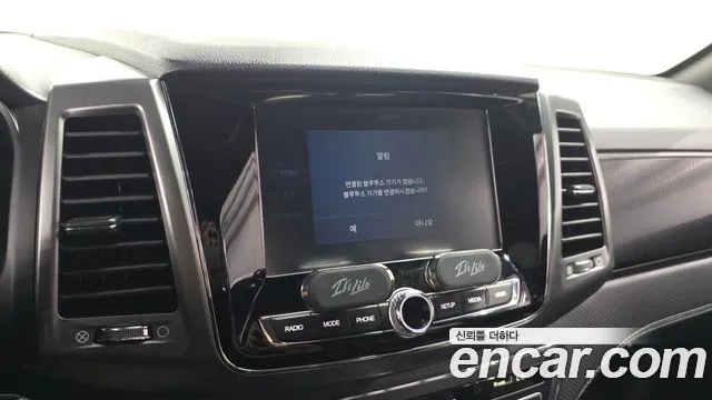 KG_Mobility_Ssangyong Rexton Новый Rexton Sport Дизель 2.2 4WD — Фото автомобиля 30