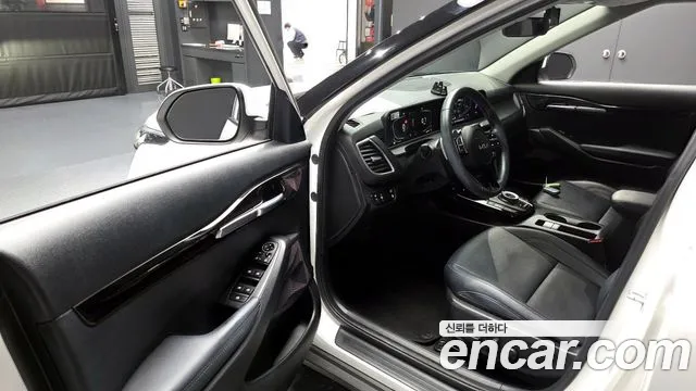 Kia Seltos Бензин 1.6 турбо 2WD — Фото автомобиля 10