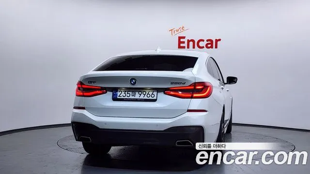 BMW Gran Turismo — Фото автомобиля 4