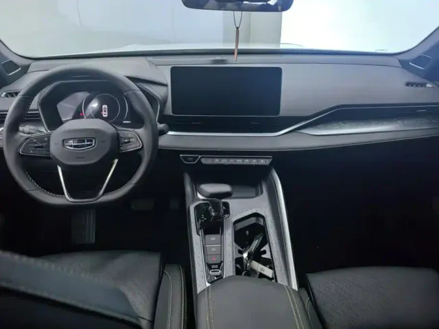 Geely Xingrui — Фото автомобиля 12