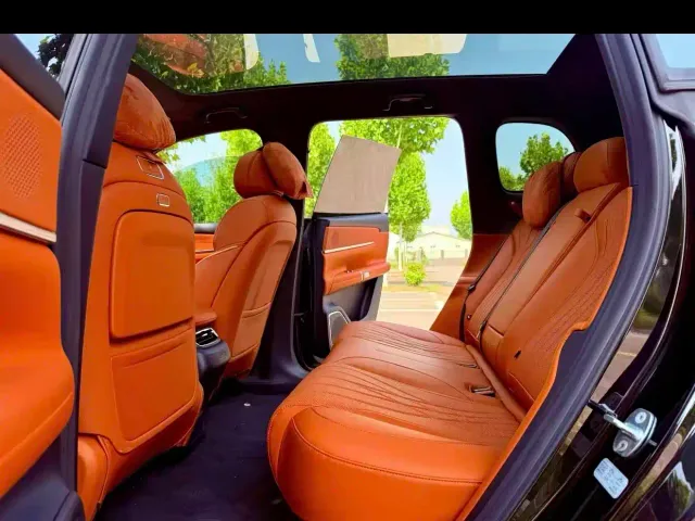 Changan Qiyuan Q07 — Фото автомобиля 9