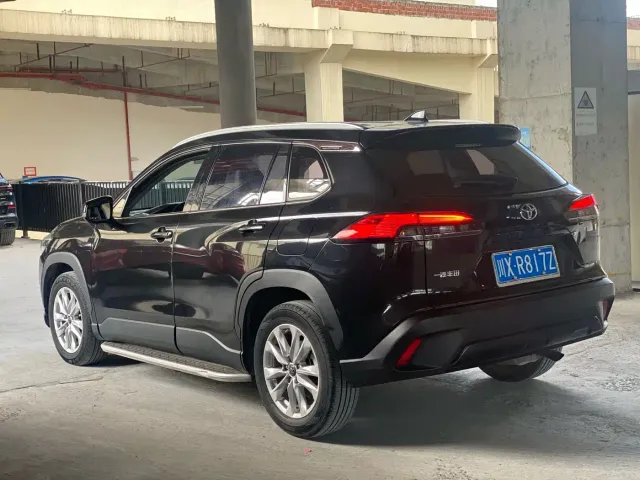 Toyota Corolla Cross — Фото автомобиля 5