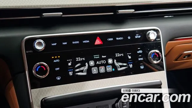 Genesis GV80 — Фото автомобиля 27