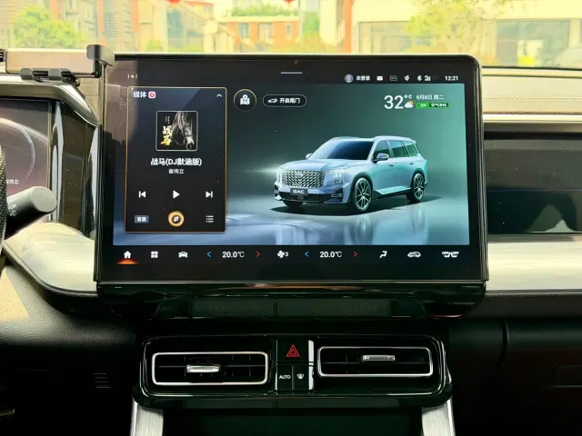 GAC Trumpchi GS8 — Фото автомобиля 16
