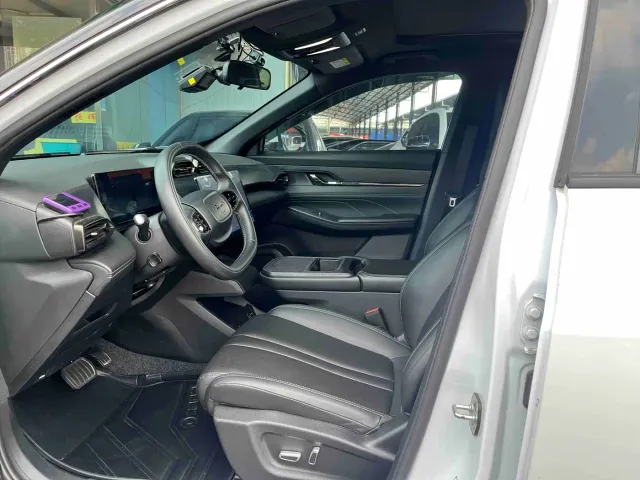Dongfeng Fengshen L7 — Фото автомобиля 4