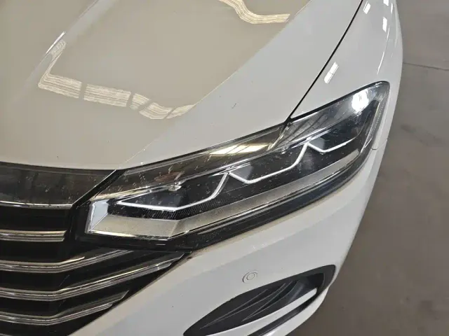 Volkswagen Lavida — Фото автомобиля 17