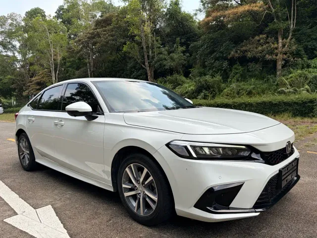 Honda Civic — Фото автомобиля 3