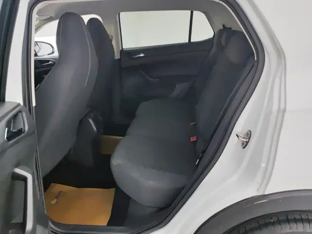 Volkswagen T-Cross — Фото автомобиля 11